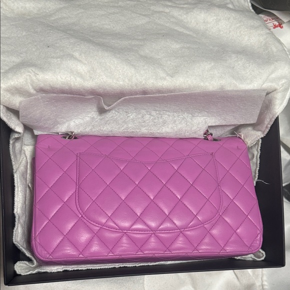 Auth Chanel Quilted medium classic flap Lambskin pink silver Shoulder Bag - Picture 12 of 17